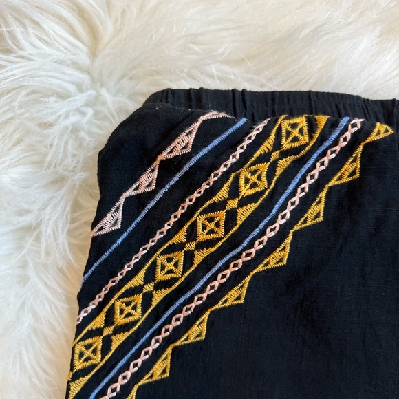 Embroidered boho shorts - Picture 2 of 4